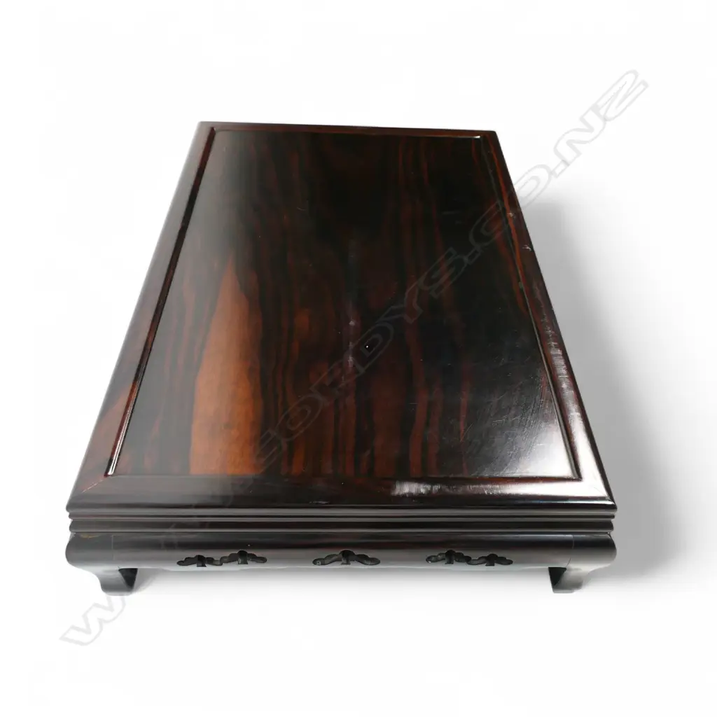 A Chinese rosewood kang table, Image 1++